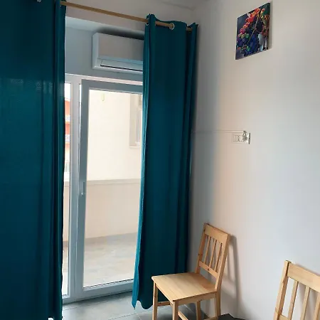 Sea View Studio 公寓 艾福雷诺德